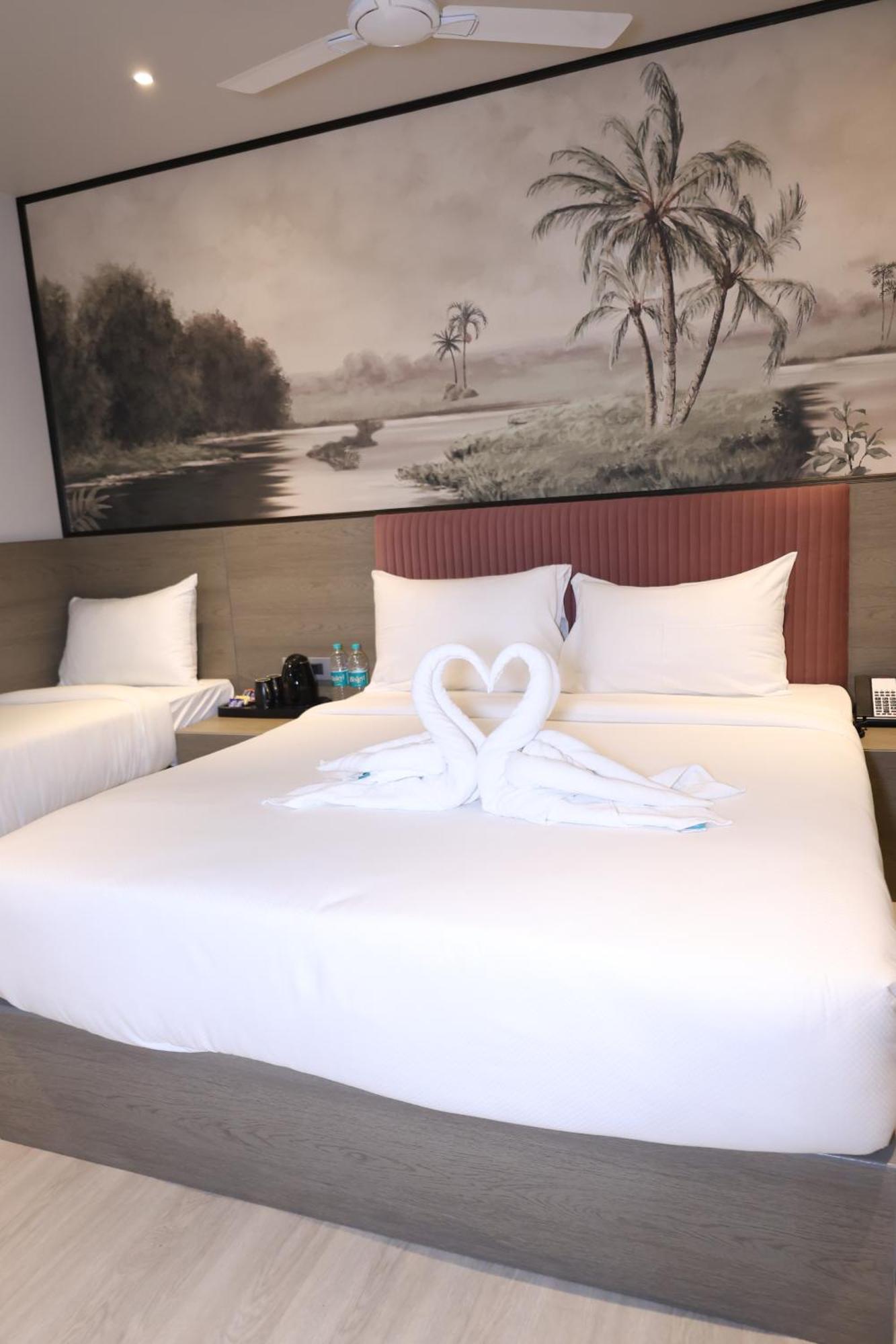 Afc Hotel Indore Eksteriør bilde