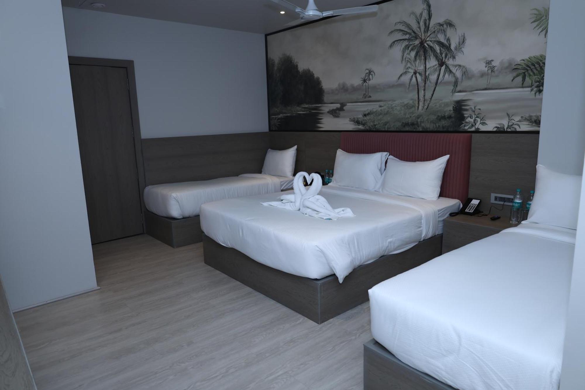 Afc Hotel Indore Eksteriør bilde